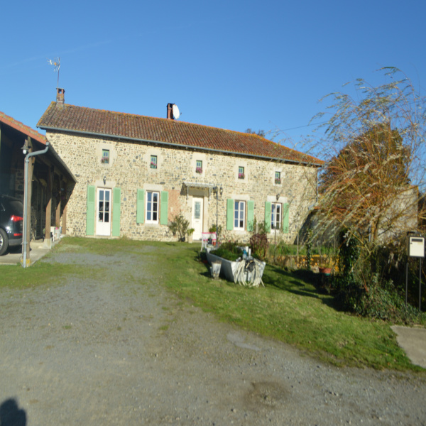 Offres de vente Ferme Saint-Barbant 87330