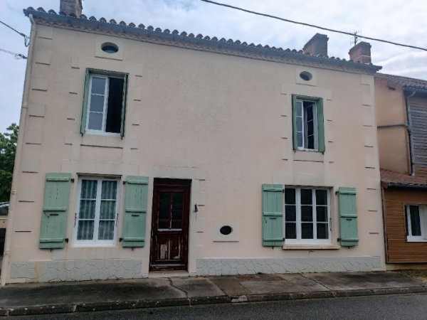 Offres de vente Maison St remy en montmorillon 86390