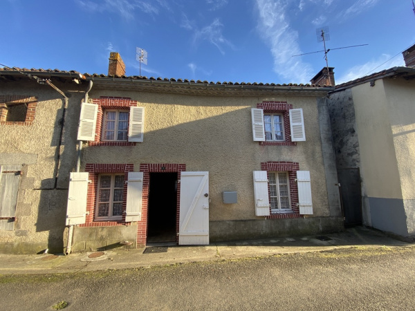 Offres de vente Maison Mézières-sur-Issoire 87330